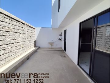 Se vende casa en la privada Altavista, paseo de las Reynas en Pachuca.
