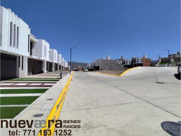 Se vende casa en la privada Altavista, paseo de las Reynas en Pachuca.