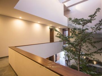 Casa de lujo en Lomas Acueducto en venta