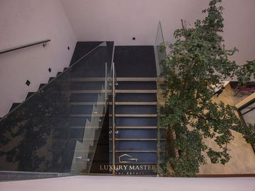 Casa de lujo en Lomas Acueducto en venta