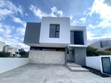 Casa en condominio en  venta en zibata queretaro