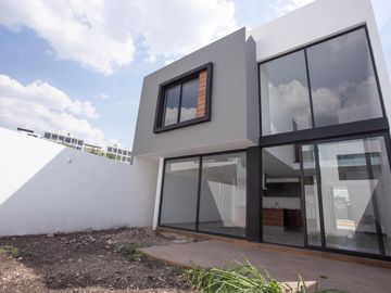 Casa en condominio en  venta en zibata queretaro