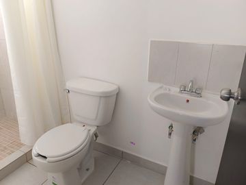 CASA VENTA EN SIERRA NEGRA, COL. LOMA REAL,TORREÓN COAH.