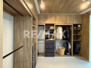CASA EN VENTA ALTOS JURIQUILLA - (3)