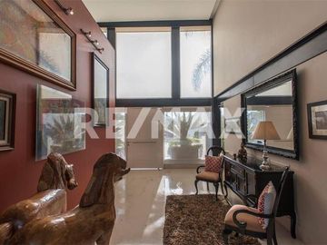 REMATE CASA EN JURIQUILLA  - (3)