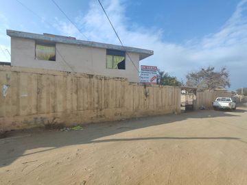 Casa Unifamiliar en Lotización Monterrocke, Montecristi