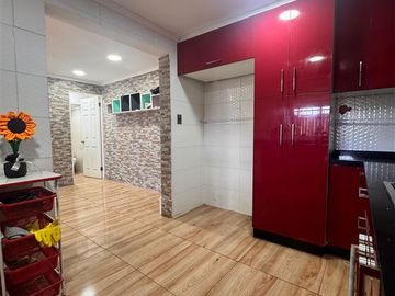Casa en Venta en Ochagavía con Víctor Jara