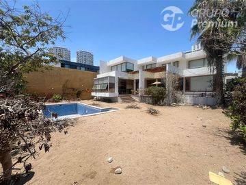 Casa en Venta en Padre Hurtado / Francisco Bilbao