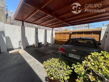 Casa en Venta en Padre Hurtado / Francisco Bilbao