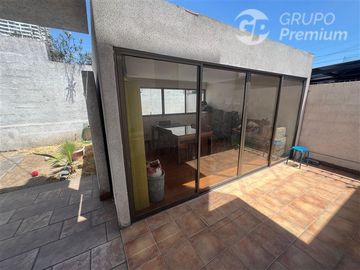 Casa en Venta en Padre Hurtado / Francisco Bilbao
