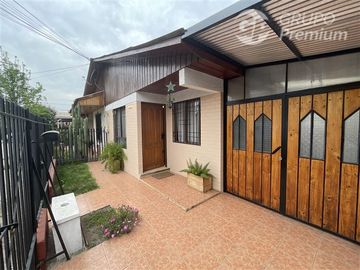 Casa en Venta en Hilda Porras con La Galaxia