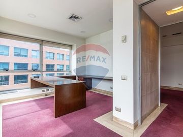 ¡Arrienda Dúplex Comercial en Av. del Valle!