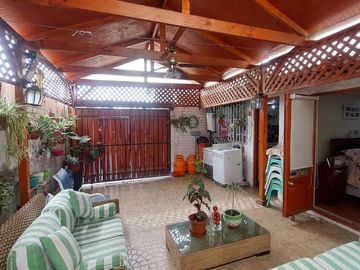 CASA ESQUINA EL HUERTO (3D-2B) – MAIPÚ
