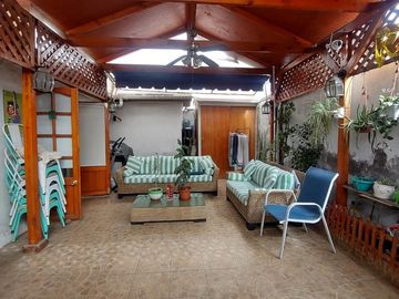 CASA ESQUINA EL HUERTO (3D-2B) – MAIPÚ