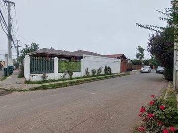CASA ESQUINA EL HUERTO (3D-2B) – MAIPÚ