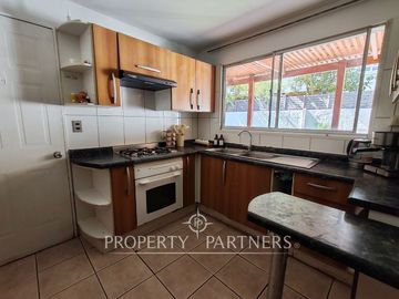 Hermosa y Acogedora Casa en Venta en Condominio