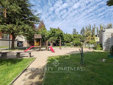 Hermosa y Acogedora Casa en Venta en Condominio