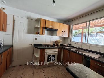 Hermosa y Acogedora Casa en Venta en Condominio
