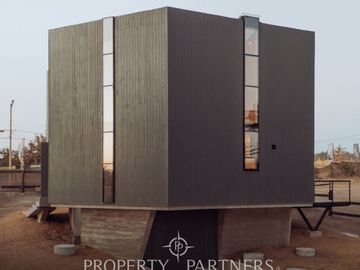 Pichilemu, Nueva casa en condominio con vista al mar