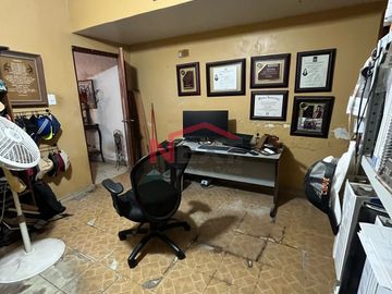 CASA EN VENTA EN COL. CENTRO