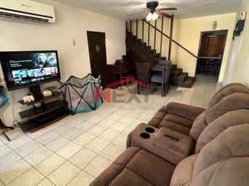CASA EN VENTA EN COL. CENTRO