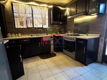 CASA EN VENTA EN COL. CENTRO