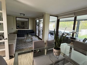 Se vende Santa Elena remodelada