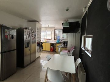 Se vende Santa Elena remodelada