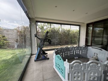 Se vende Santa Elena remodelada