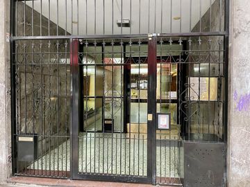 VENTA Departamento 2 ambientes con balcon - Plaza Colon MDP