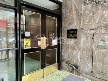 VENTA Departamento 2 ambientes con balcon - Plaza Colon MDP