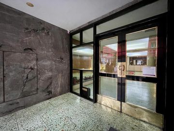 VENTA Departamento 2 ambientes con balcon - Plaza Colon MDP