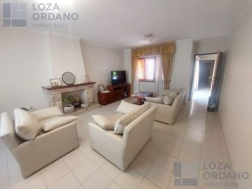 VENTA CASA COFICO 3 DORM
