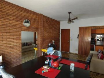 PH en venta - 2 Dormitorios 2 Baños - 160Mts2 - Bernal