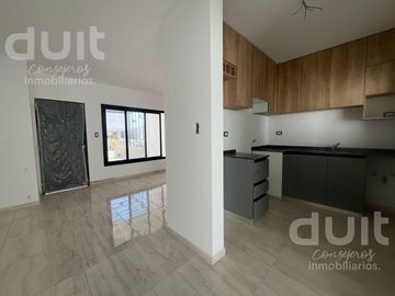 Venta Duplex de 3 dor! San Ignacio PRECIO OPORTUNIDAD!