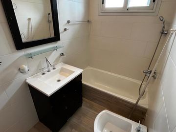 Casa en Mart.-Santa Fe/Fleming NUEVO PRECIO!!