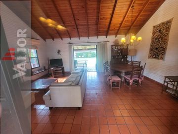 Casa - Mapuche C.C