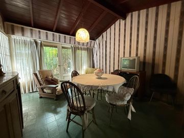 Casa cinco ambientes a la venta en Wilde Apto credito