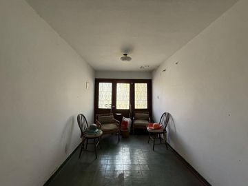 Casa cinco ambientes a la venta en Wilde Apto credito