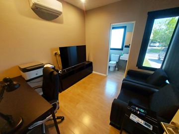 Venta casa El Cantón Norte - lote al lago - Pileta y Muelle