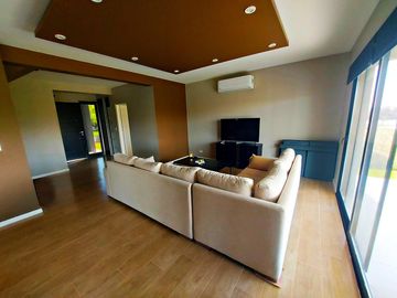 Venta casa El Cantón Norte - lote al lago - Pileta y Muelle