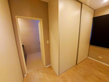 Venta casa El Cantón Norte - lote al lago - Pileta y Muelle
