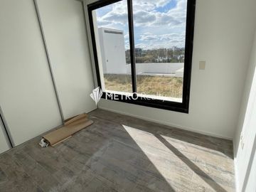 Casa en venta en puertos del lago de escobar