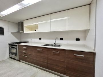 VENTA PH ENTRADA INDEPENDIEN 6 AMBIENTES FRENTE VILLA CRESPO