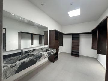 CASA EN VENTA EN ALTARES