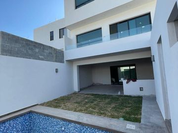CASA EN VENTA EN ALAMO SUR