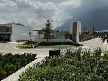 ULTIMAS CASAS EN VENTA EN ZONA CUMBRES GARCIA