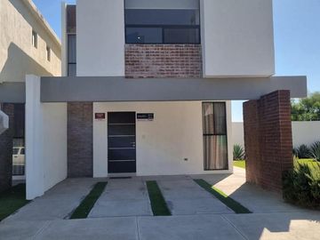 CASAS EN VENTA EN SANTA ROSA