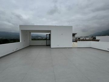 Casa - Fraccionamiento Bosques de las Misiones Sector Encino