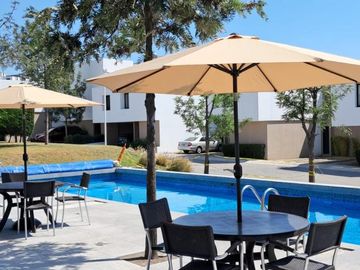 Casa en  VENTA en exclusiva privada en Cumbres del Lago